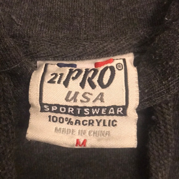 Høødie - Picture 2 of 3